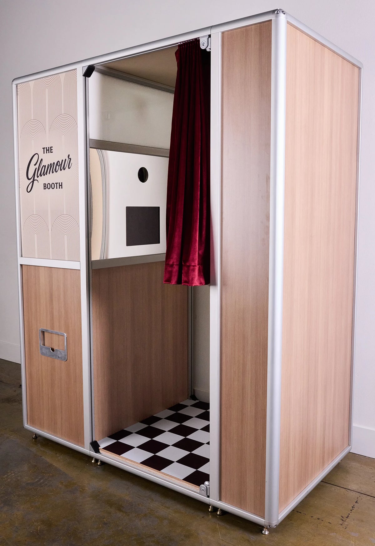 Vintage Booth (Intro Price)
