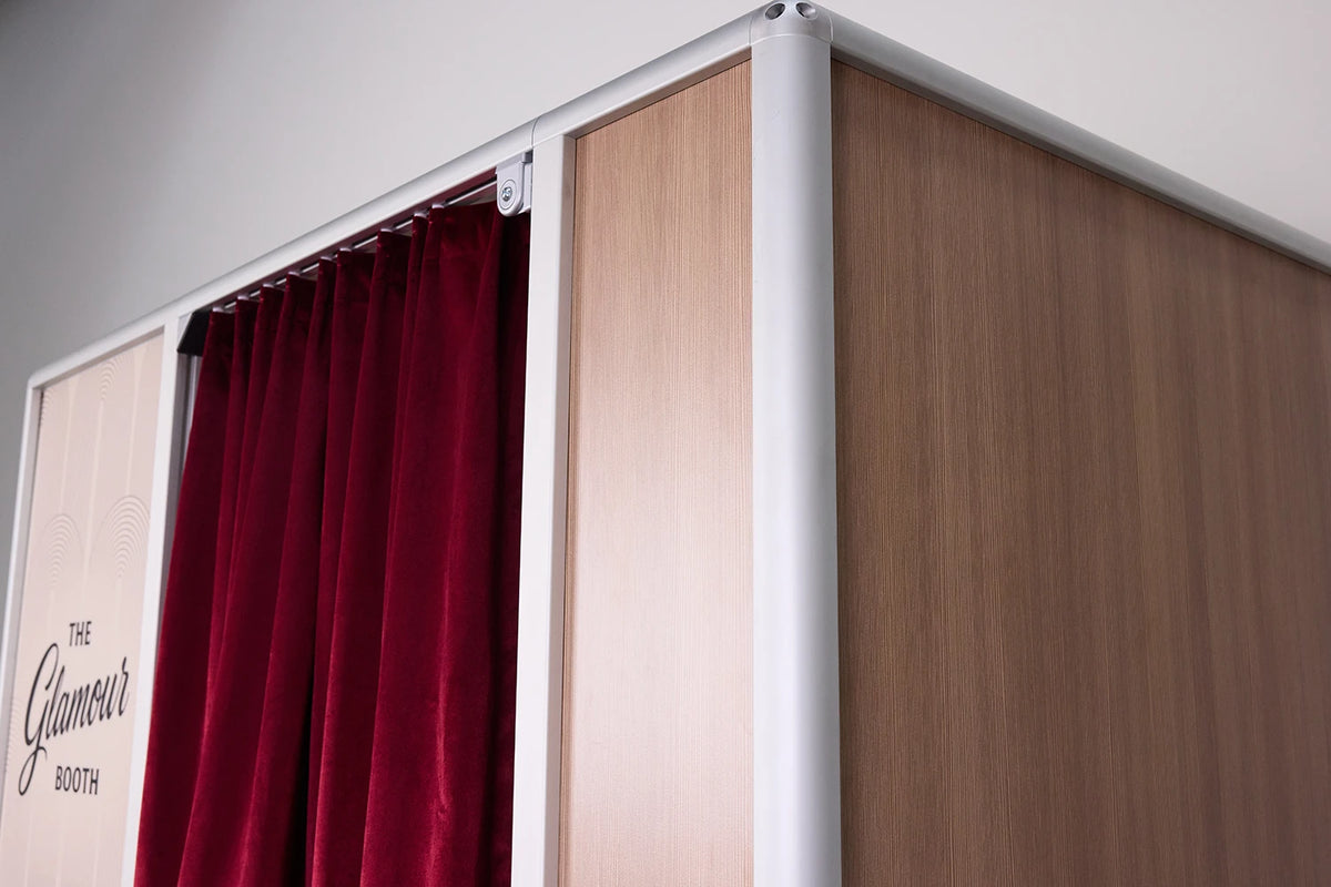 Vintage Booth (Intro Price)