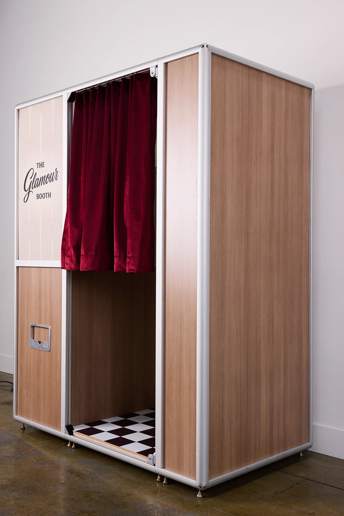 Vintage Booth (Intro Price)
