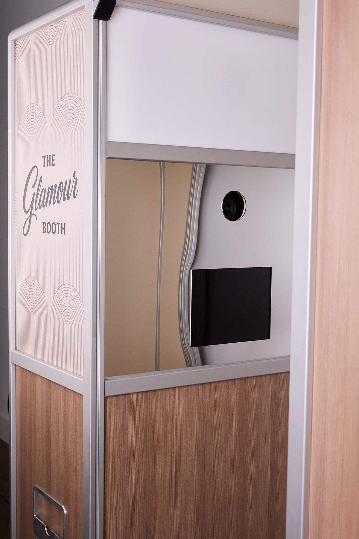 Vintage Booth (Intro Price)